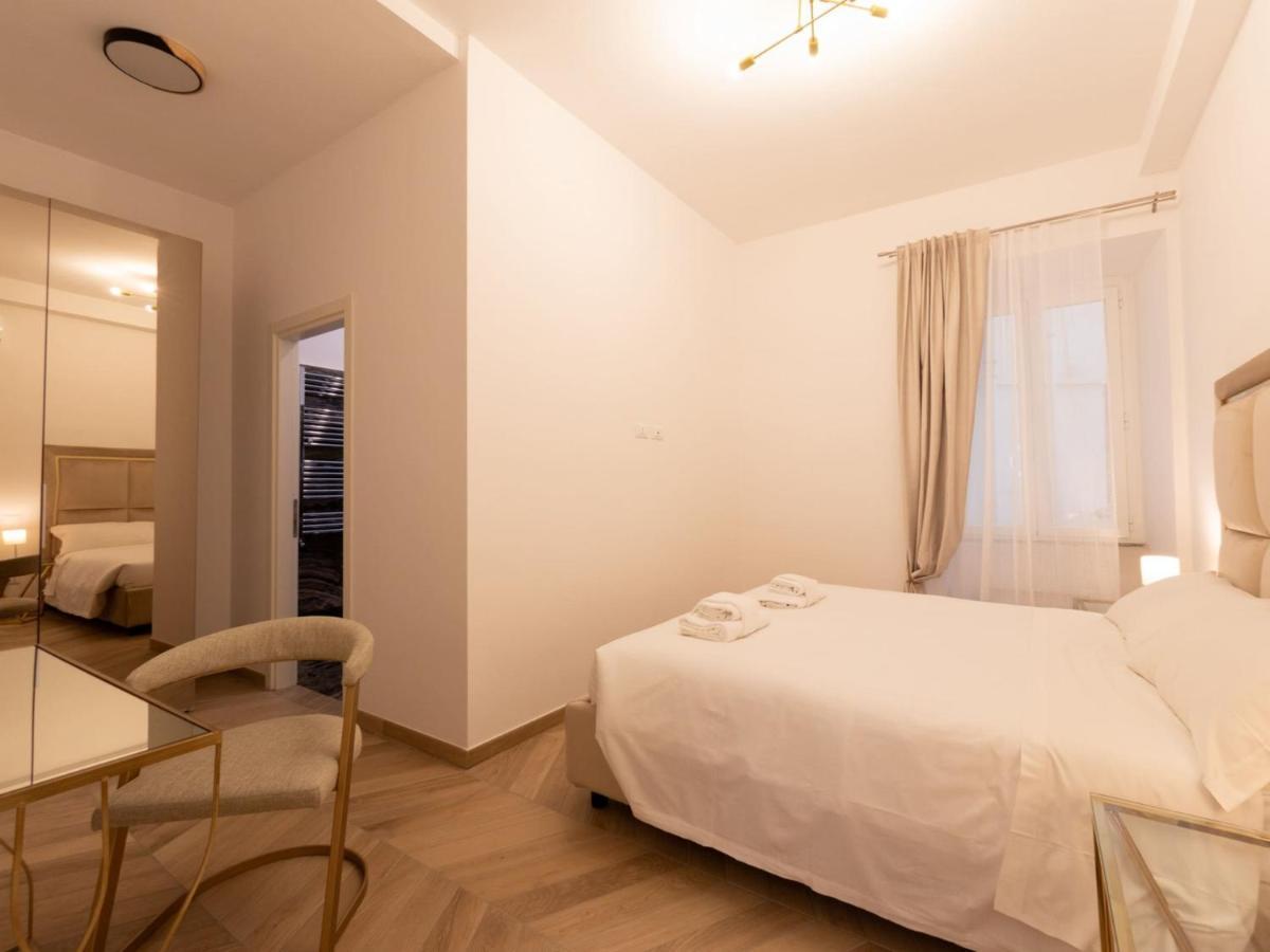 The Best Rent - Elegant Five-Bedrooms Apartment Near Colosseo Roma Ngoại thất bức ảnh