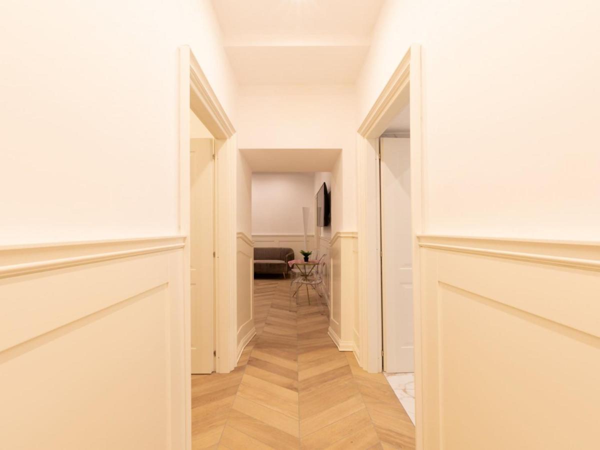 The Best Rent - Elegant Five-Bedrooms Apartment Near Colosseo Roma Ngoại thất bức ảnh