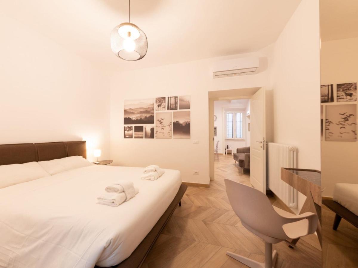 The Best Rent - Elegant Five-Bedrooms Apartment Near Colosseo Roma Ngoại thất bức ảnh
