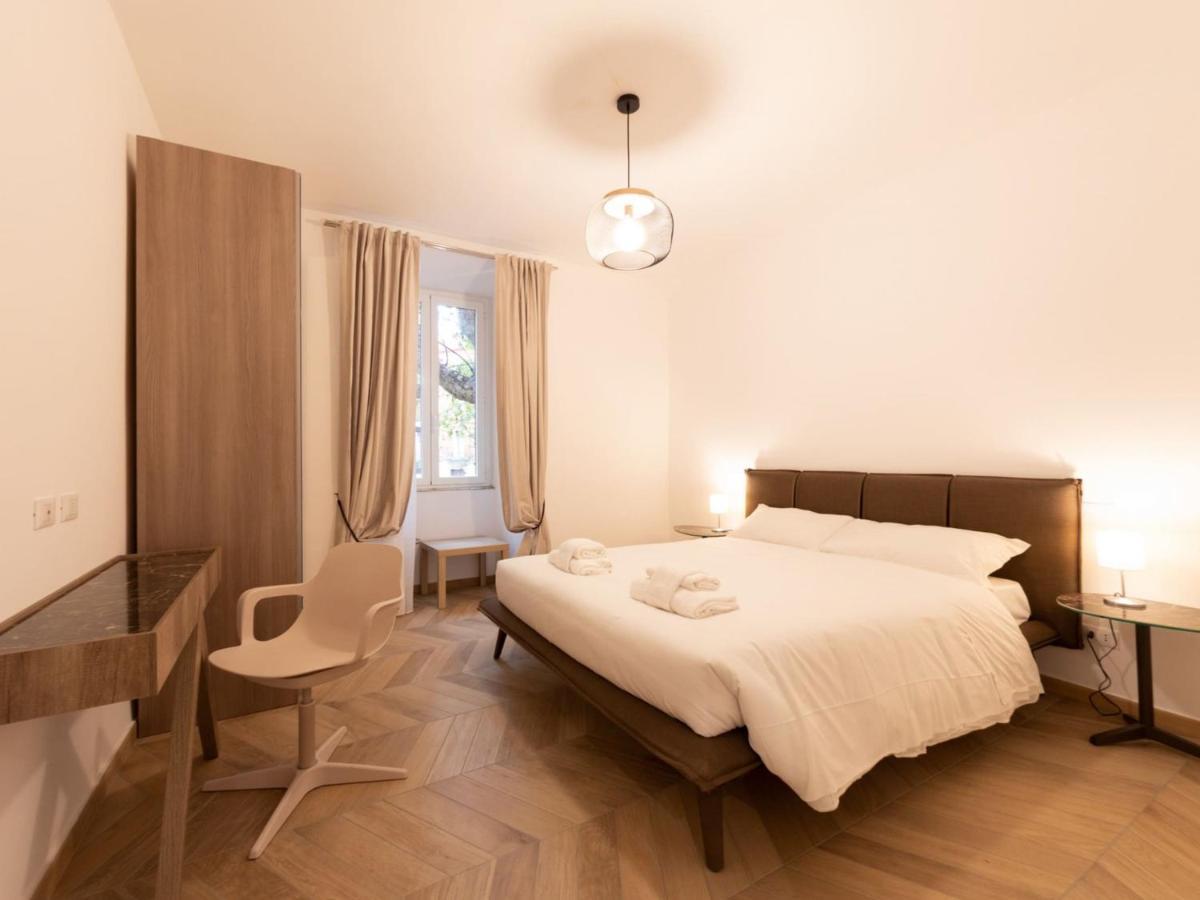 The Best Rent - Elegant Five-Bedrooms Apartment Near Colosseo Roma Ngoại thất bức ảnh